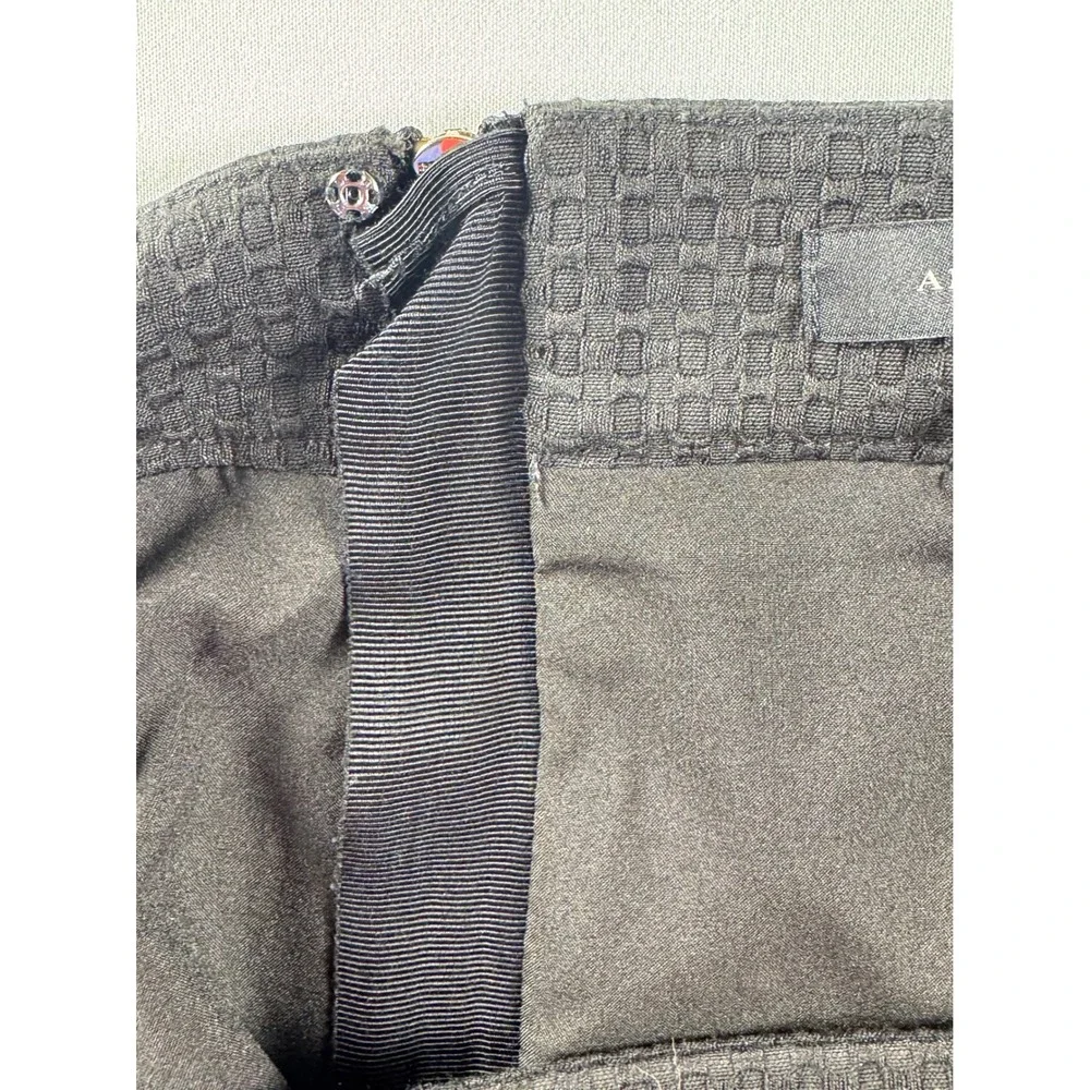 Ann Taylor Grey Textured Basketweave Pencil Skirt Gold Back Zip Size 6‎ Office